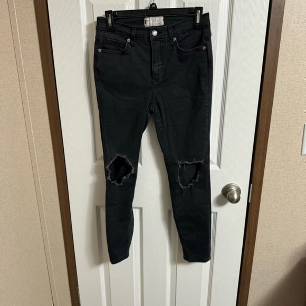 Free people women black straight leg jeans sz W27
